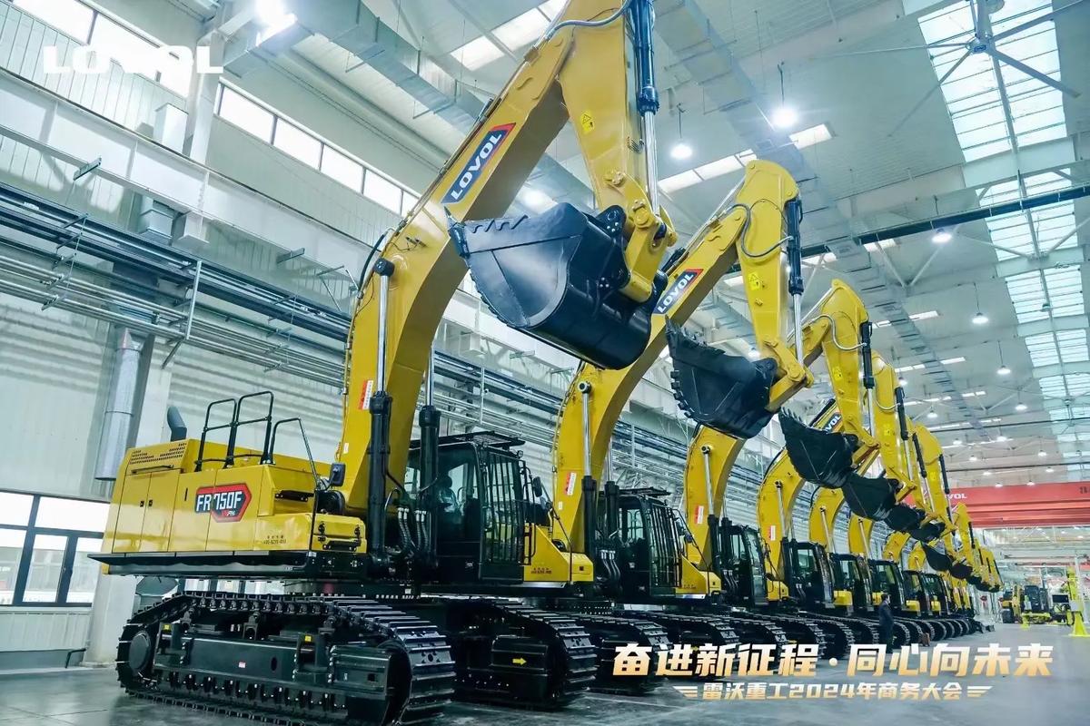 濰柴智慧重工新工廠 科技賦能，年產(chǎn)兩萬臺引領(lǐng)工程機(jī)械新紀(jì)元